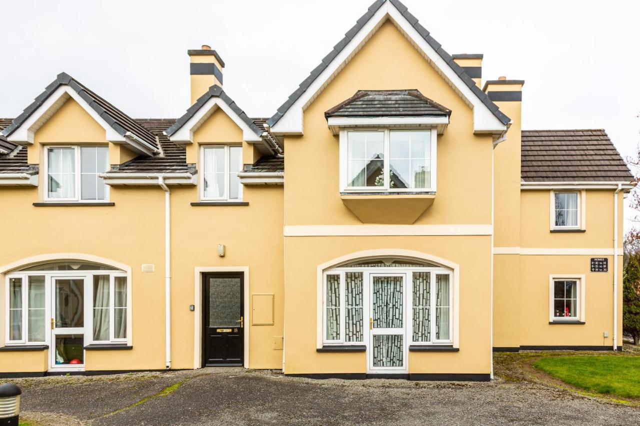 Kerry Holiday Homes At The Killarney Holiday Village Kültér fotó